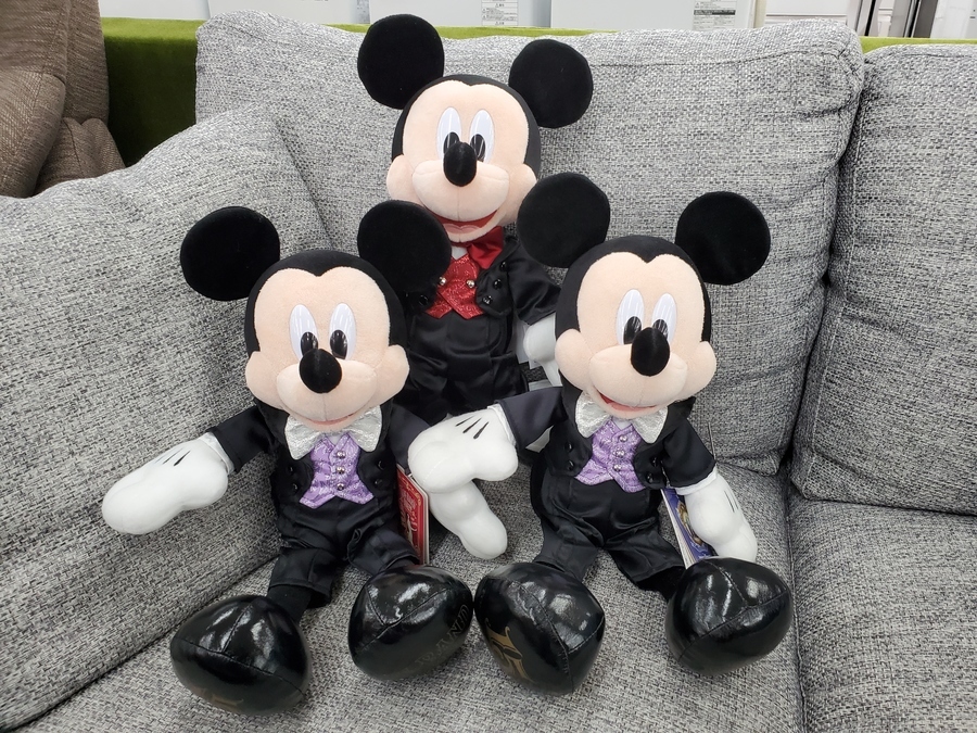 貴重】 ビッグバンドビート ミッキー 特大 ぬいぐるみ ディズニーシー