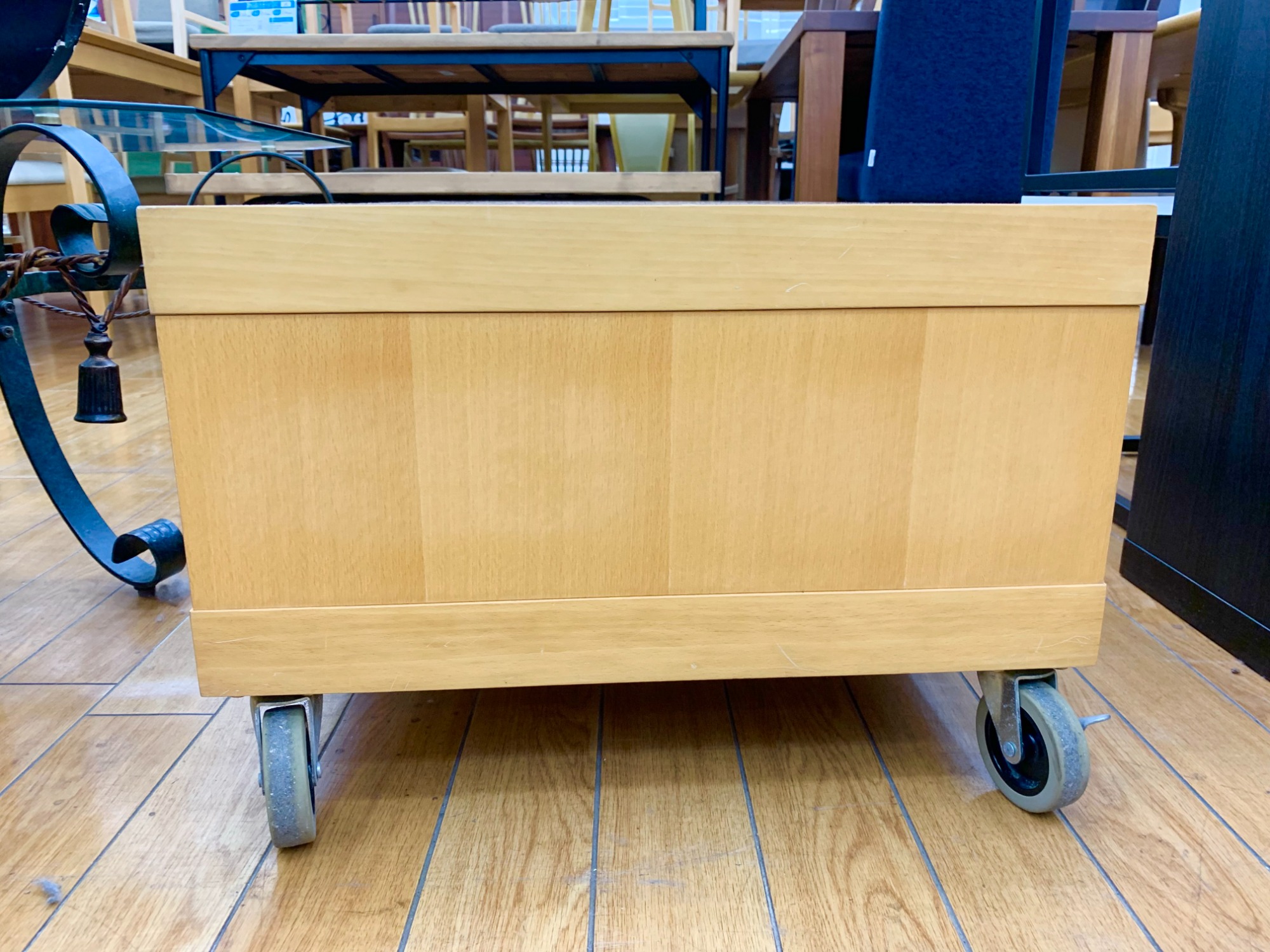 無印良品のキャスター付テレビ台をご紹介！！｜2022年09月18日