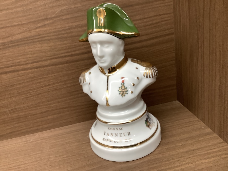 希少】ナポレオン コニャック 限定陶器ボトル Grenadier 希少