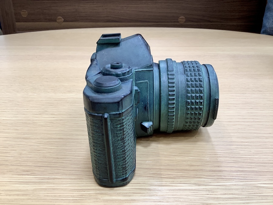 PENTAX(ペンタックス)鋳物カメラ型貯金箱 ヨドバシカメラ西口贈呈品 が