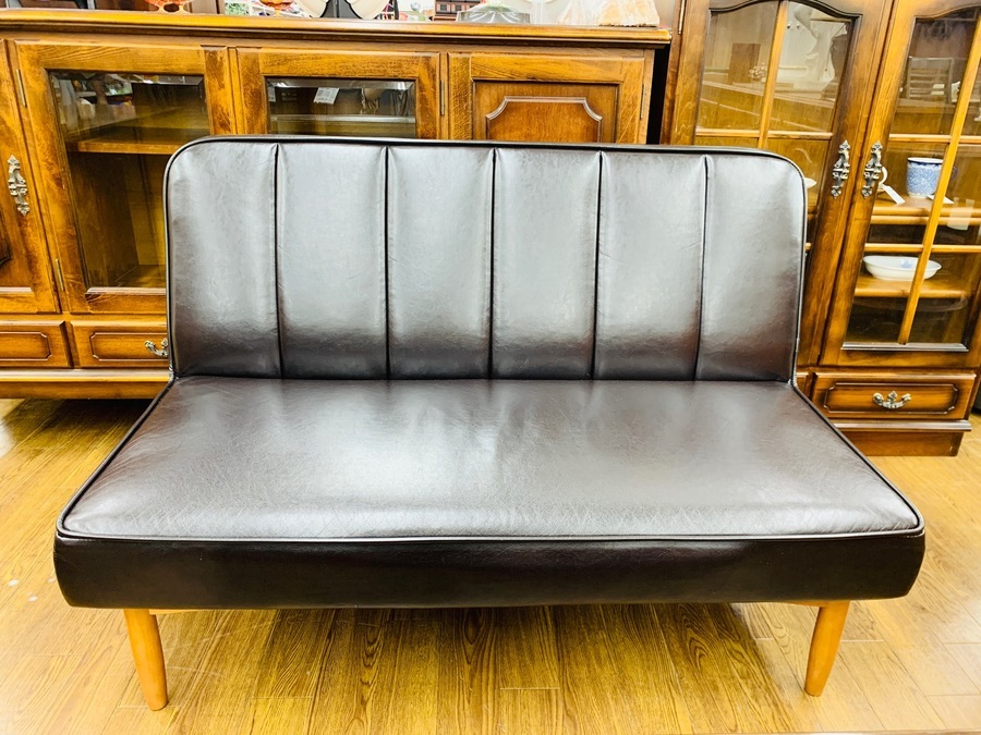 スマホで購入】UNICO (ウニコ) ベンチバックレスト ブラック WYTHE