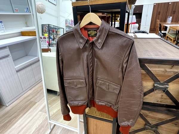 漂う大人の色気。Aero Lether（エアロレザー）のA-2ジャケットが入荷