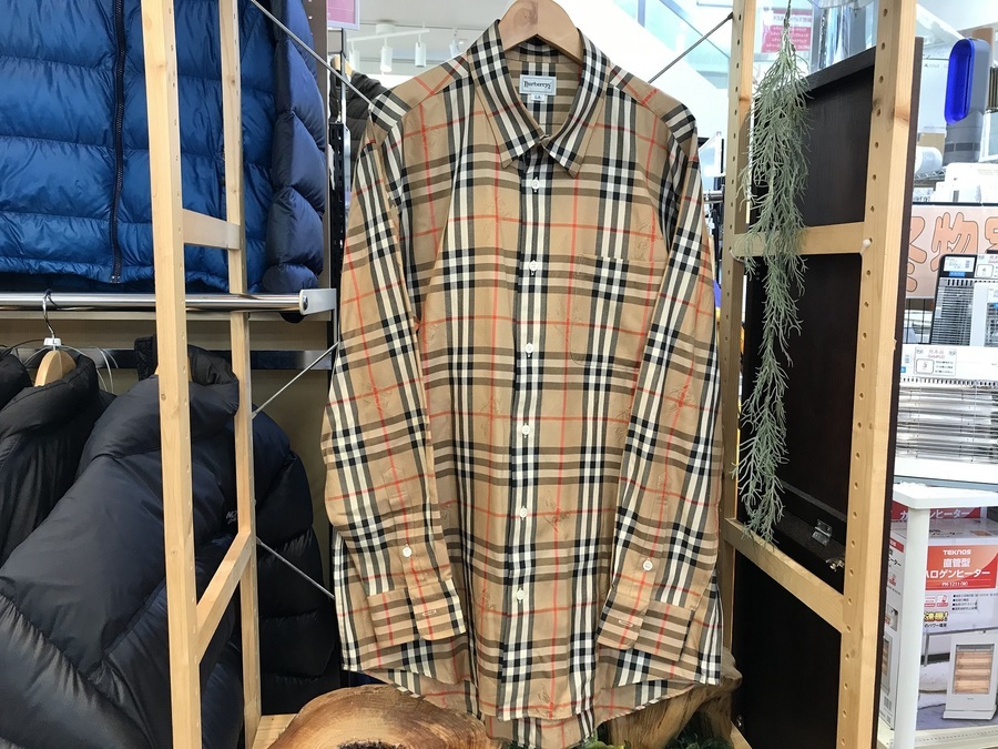 希少なシャドーホース柄♪BURBERRYSのヴィンテージノヴァチェック