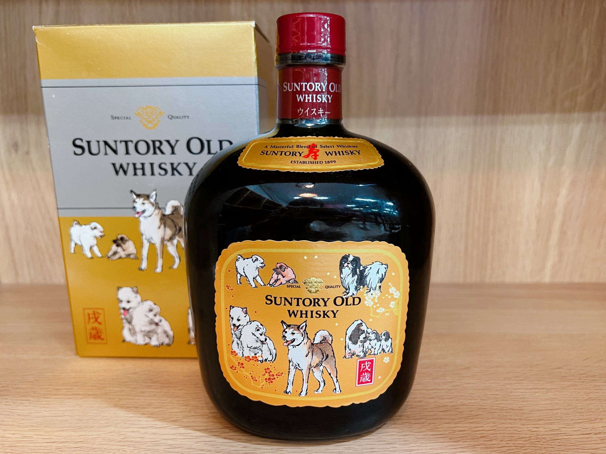 サントリーウイスキー オールド 干支 亥