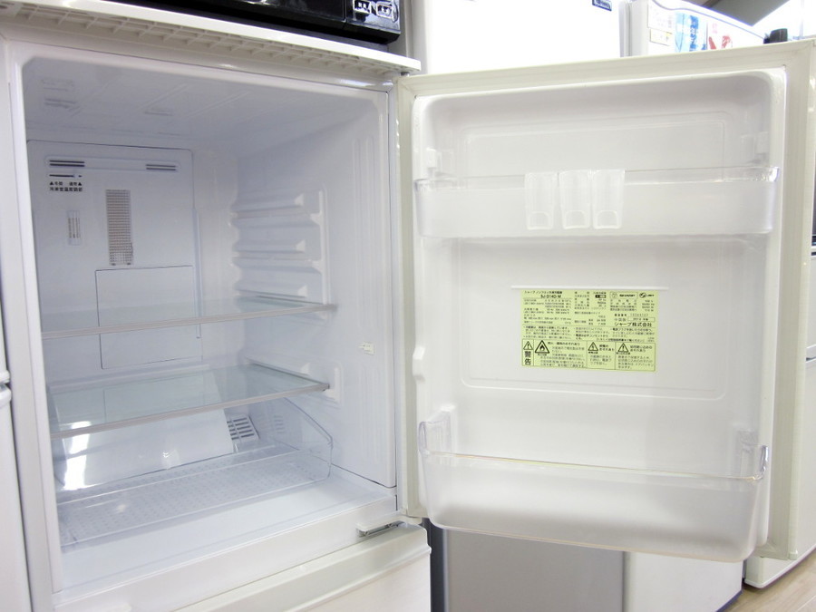 SHARP 2ドア冷蔵庫 SJ-D14D-W 2018年製 137L シャープ 白 ホワイト