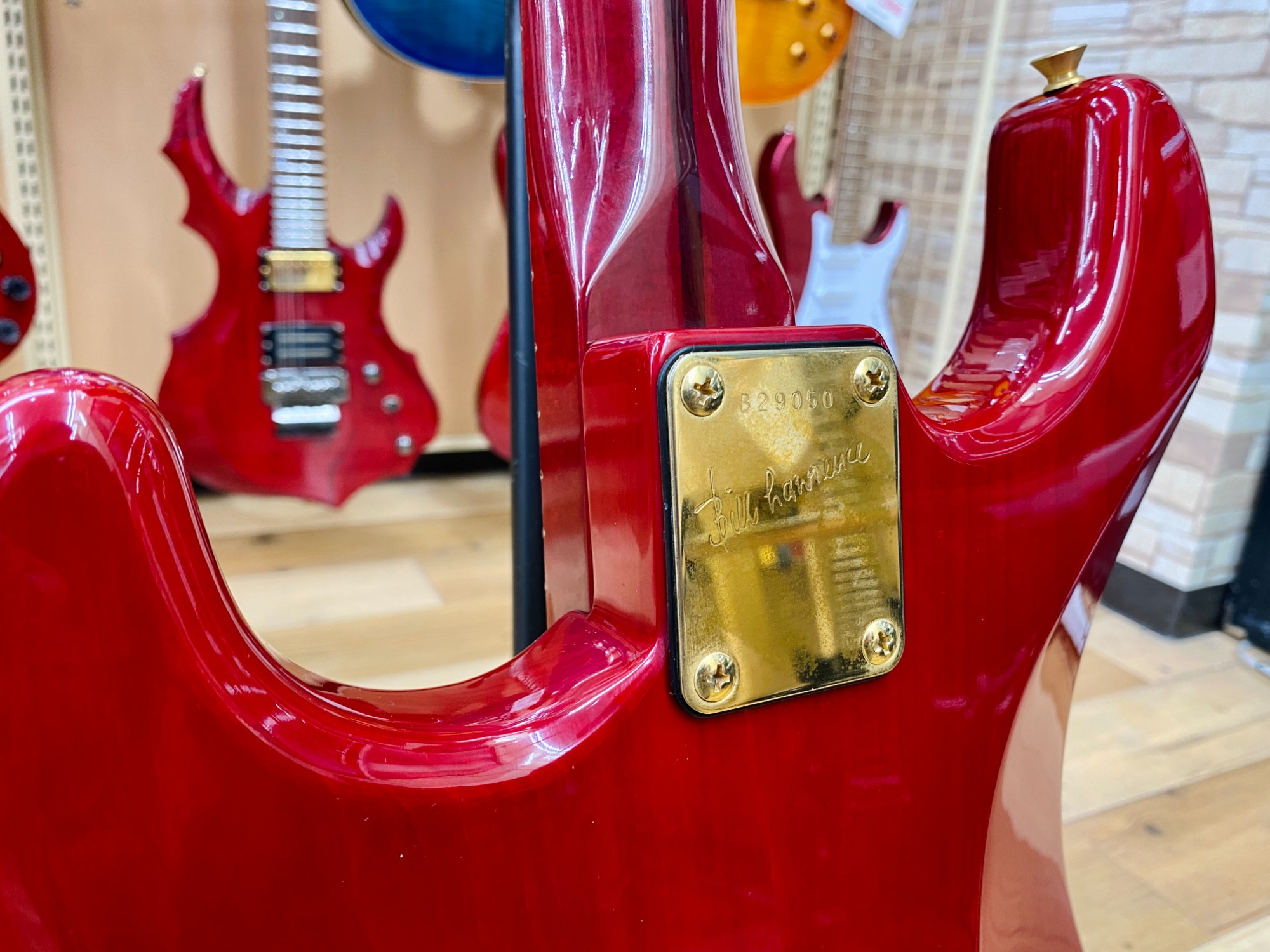 Bill Lawrence (ビルローレンス) のエレキギター BC2M-80Gが入荷しま