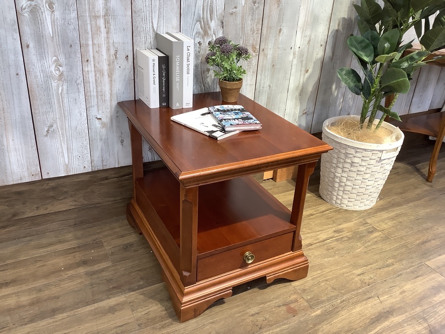 Broyhill ブロイヒル サイドテーブル ナイトテーブル送料込み Broyhill