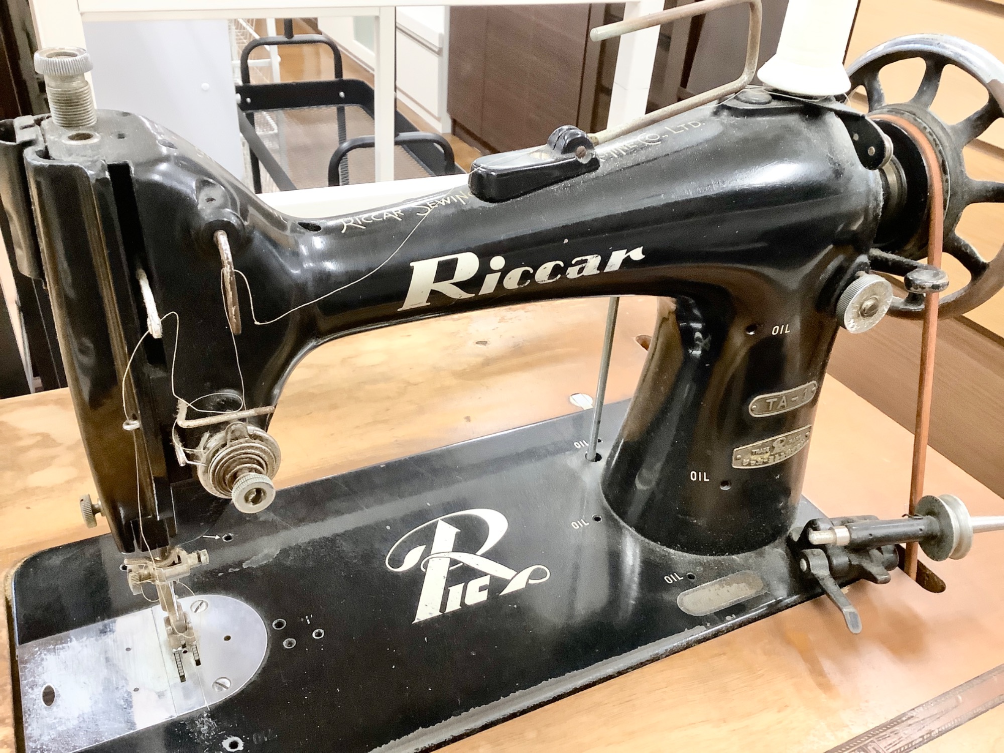 Riccar/リッカー】足踏みミシン アンティーク小物 入荷しました