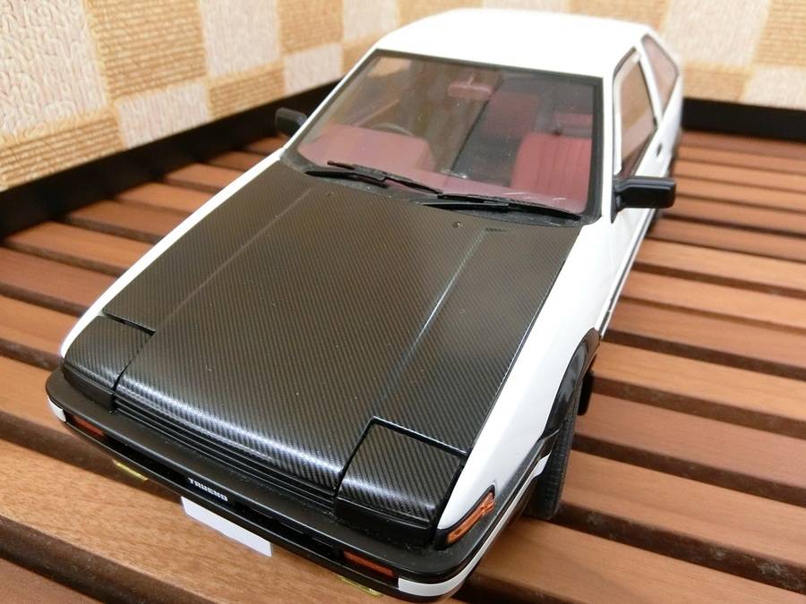 Autoart 1/18イニシャルD AE86 ミニカー AUTOart 1/18 トヨタ