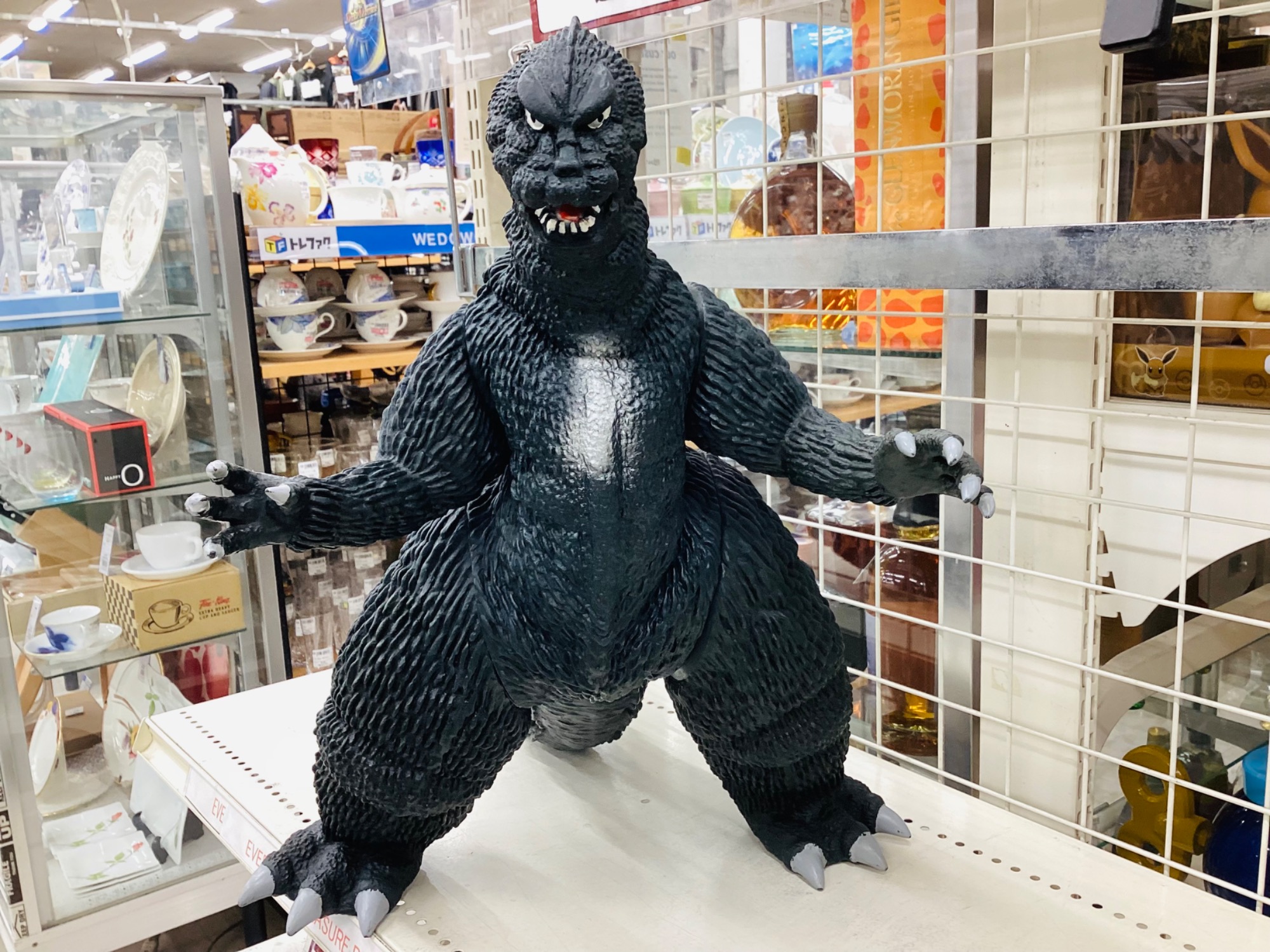 ゴジラ フィギュア 全長 約85センチ BOX〕バンダイ ゴジラ真撃大全