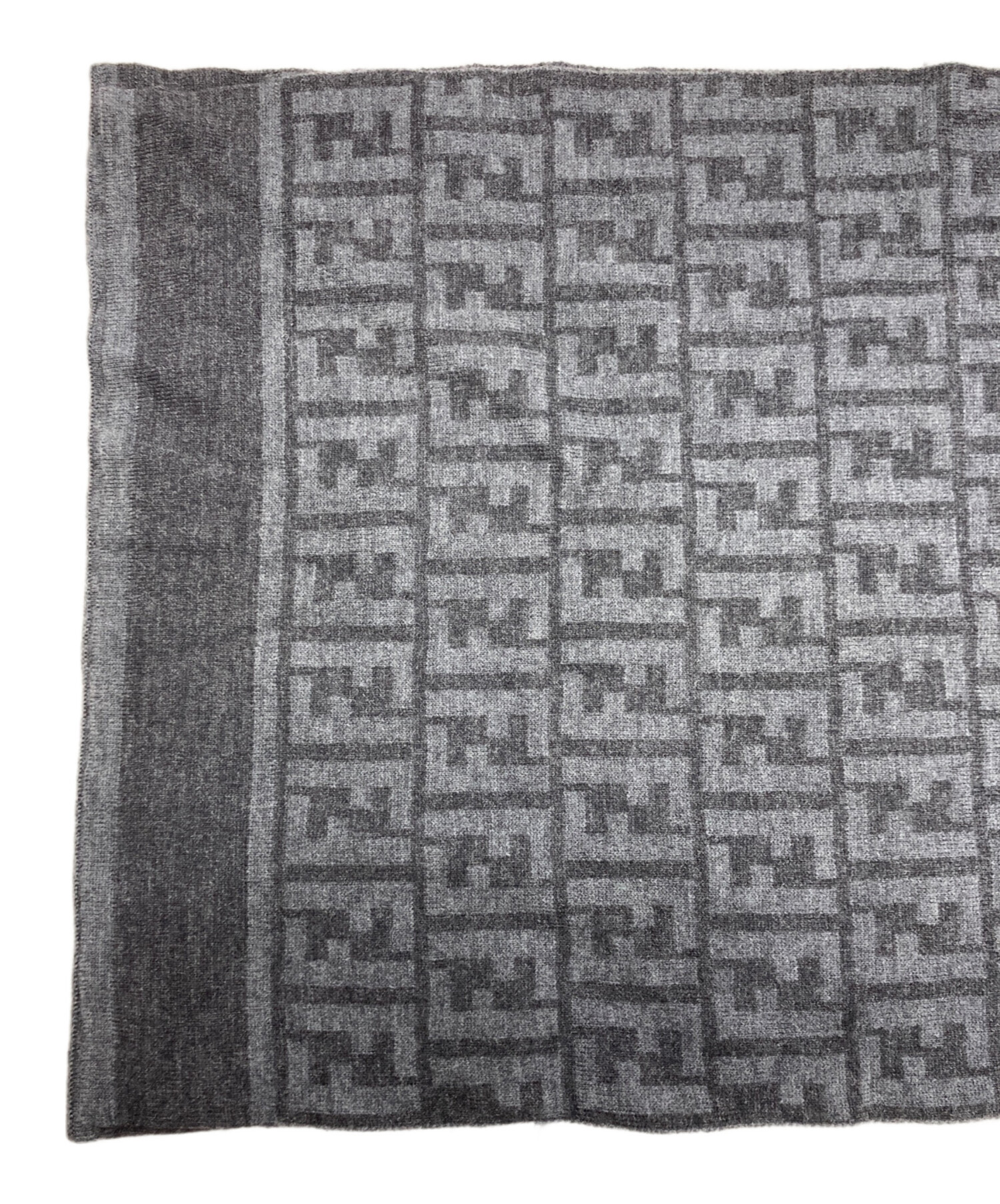 中古・古着通販】FENDI (フェンディ) ズッカ柄マフラー グレー