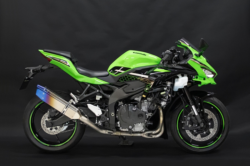 トリックスター / Ninja ZX-25R(21-22)政府認証フルエキゾースト