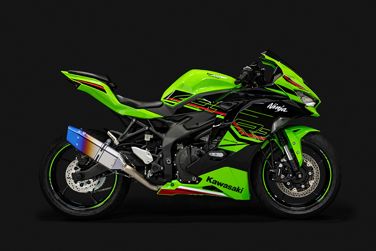 新製品情報】Ninja ZX-4RR / ZX-4R SE レーシングマフラーIKAZUCHI 3
