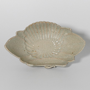 御深井菊形向付- 林拓児 作家もの器 | zakka土の記憶 オンラインショップ