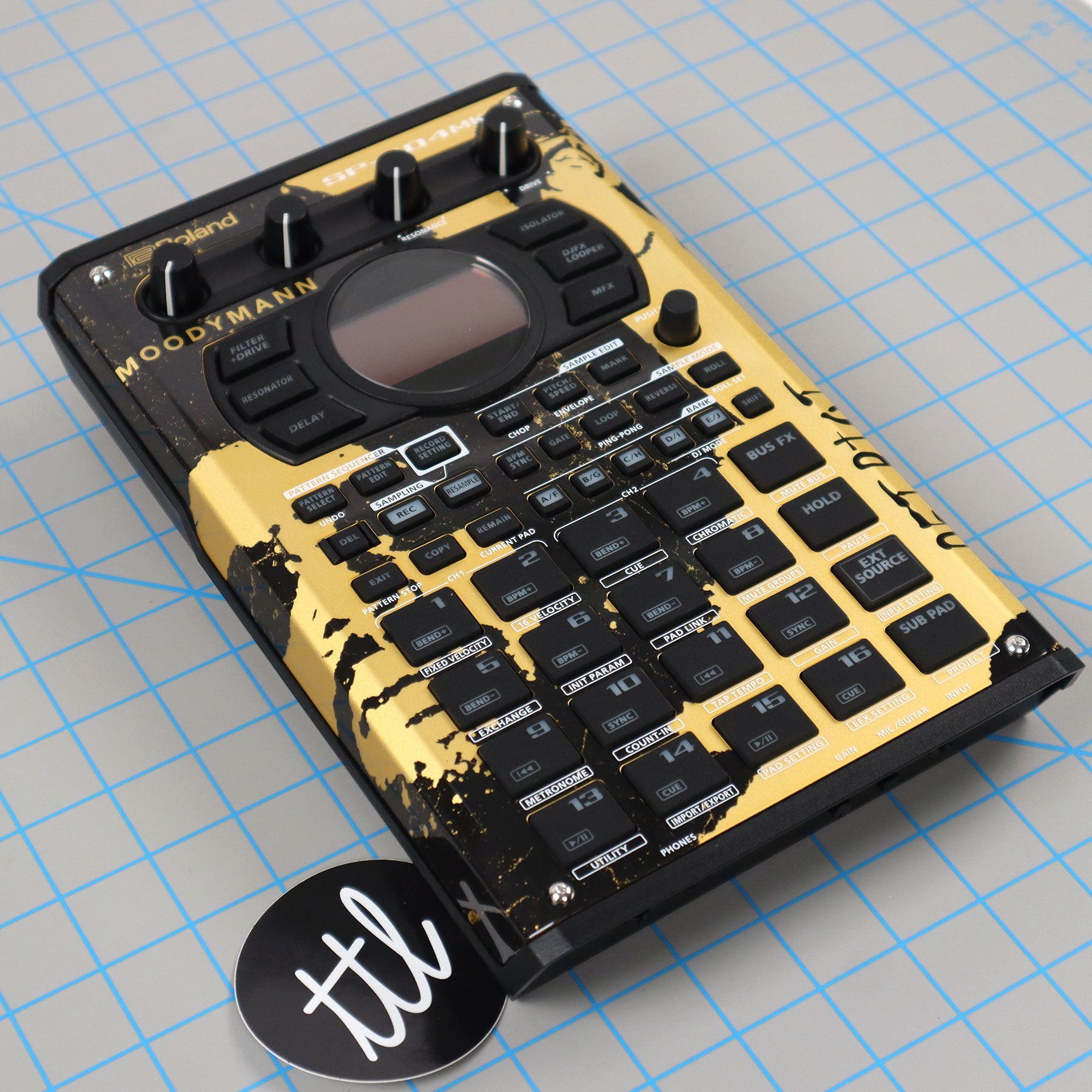 Roland: SP-404MKII Sampler And Effector - Moodymann KDJ Records