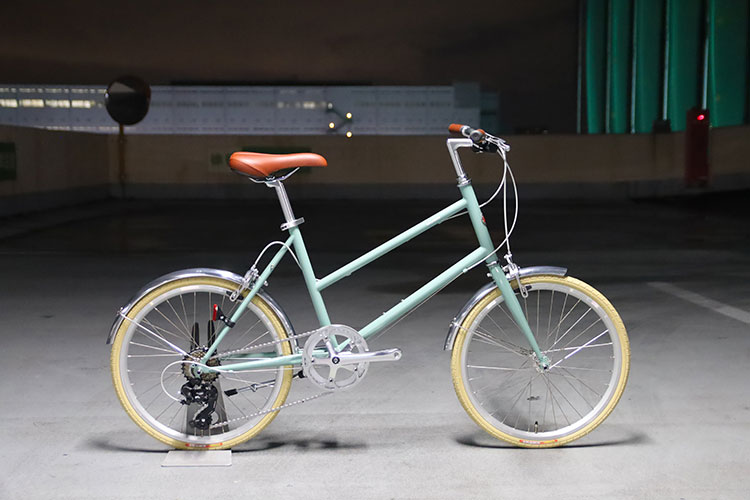 超美品 トーキョーバイク 20 TOKYOBIKE 20 外装8段451ミニベロ 超美品