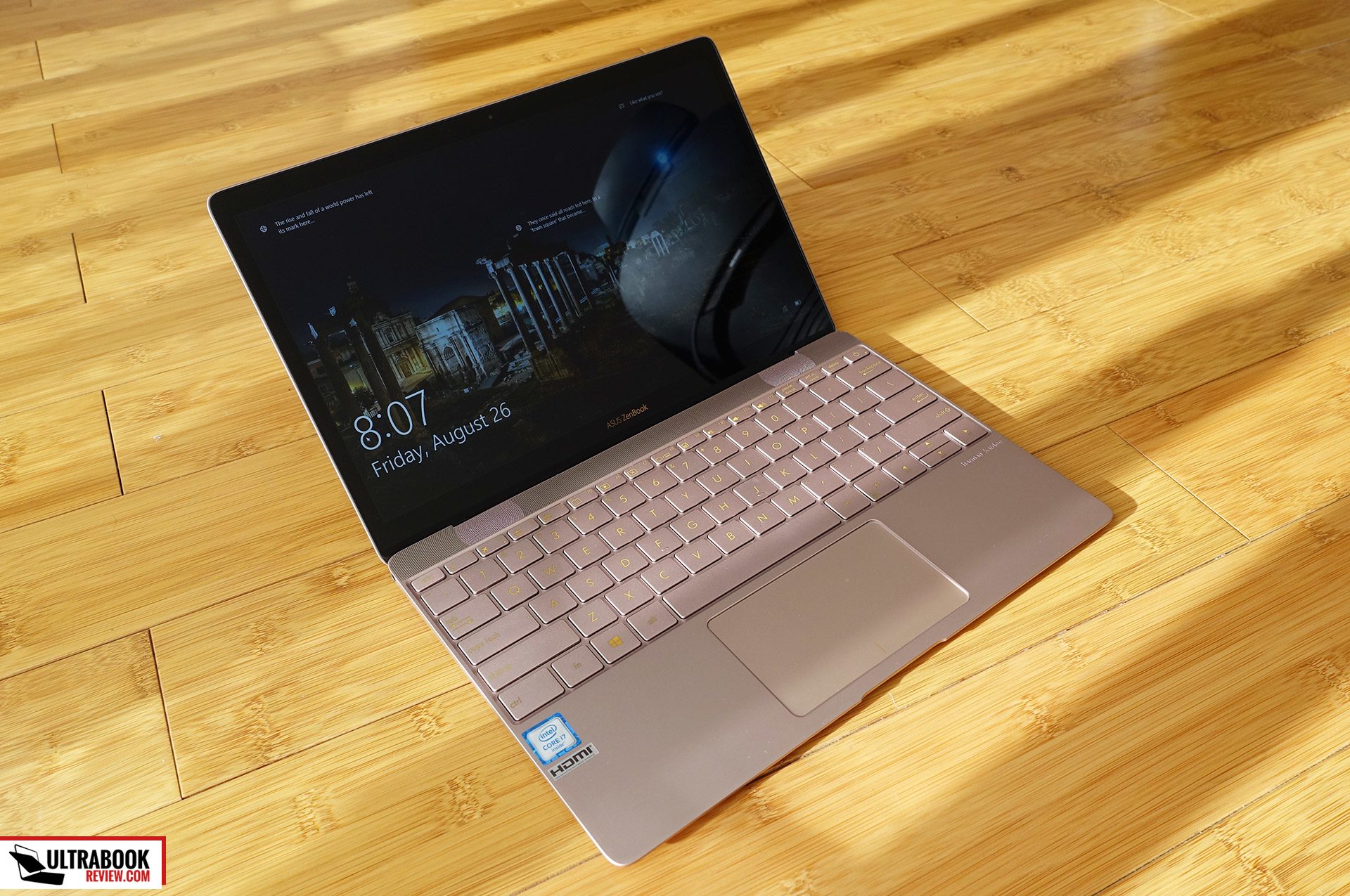 ASUS Zenbook 3 UX390 初期化済み ASUS Zenbook 3 UX390 初期化済み