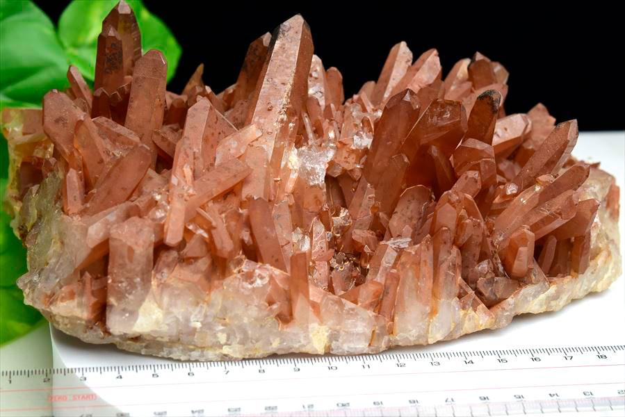 タンジェリンクォーツ（蜜柑水晶）タンジェリン水晶 クラスター