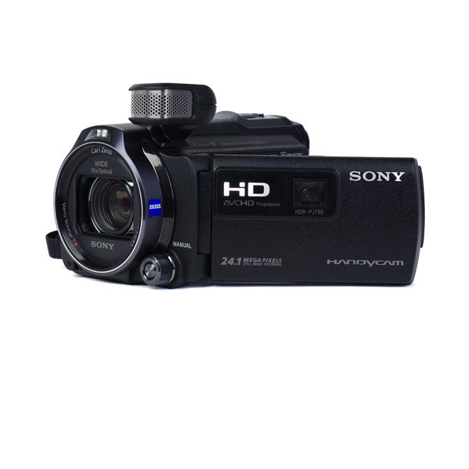 New Sony camcorder succeeds, but doesn't innovate