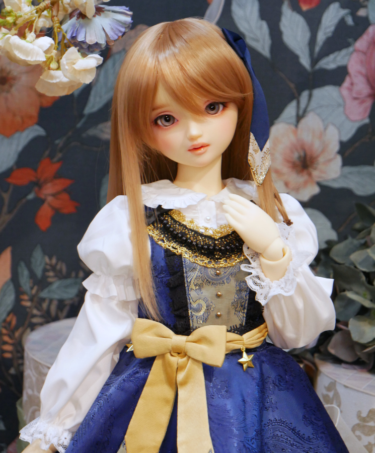 現在発売中の「エトワール・ジャンスカセット（紺）」のご紹介です