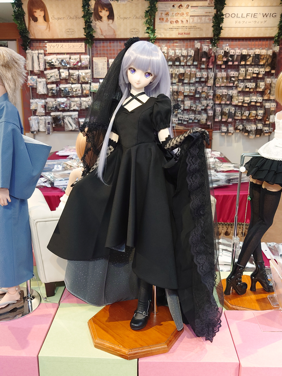 新作ドレス「祈りの少女」のご紹介♪ | ドールポイント大阪 店舗ブログ