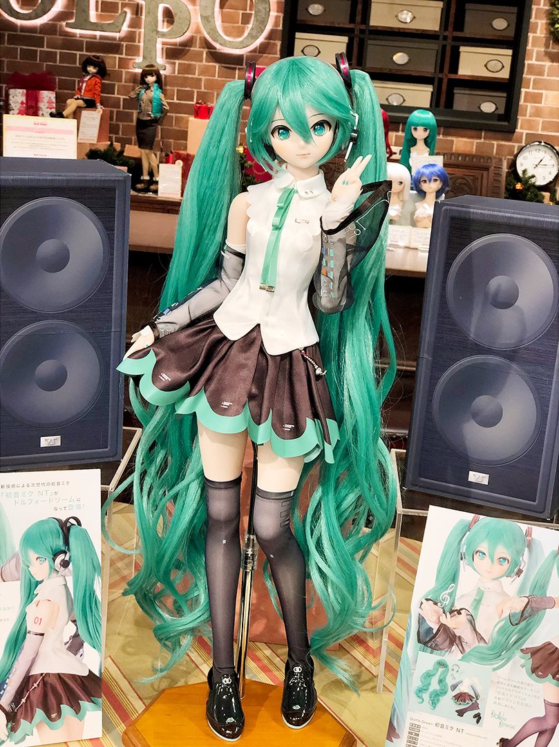 DD 初音ミクNT」「DDS フリーレン」の展示を開始いたしました