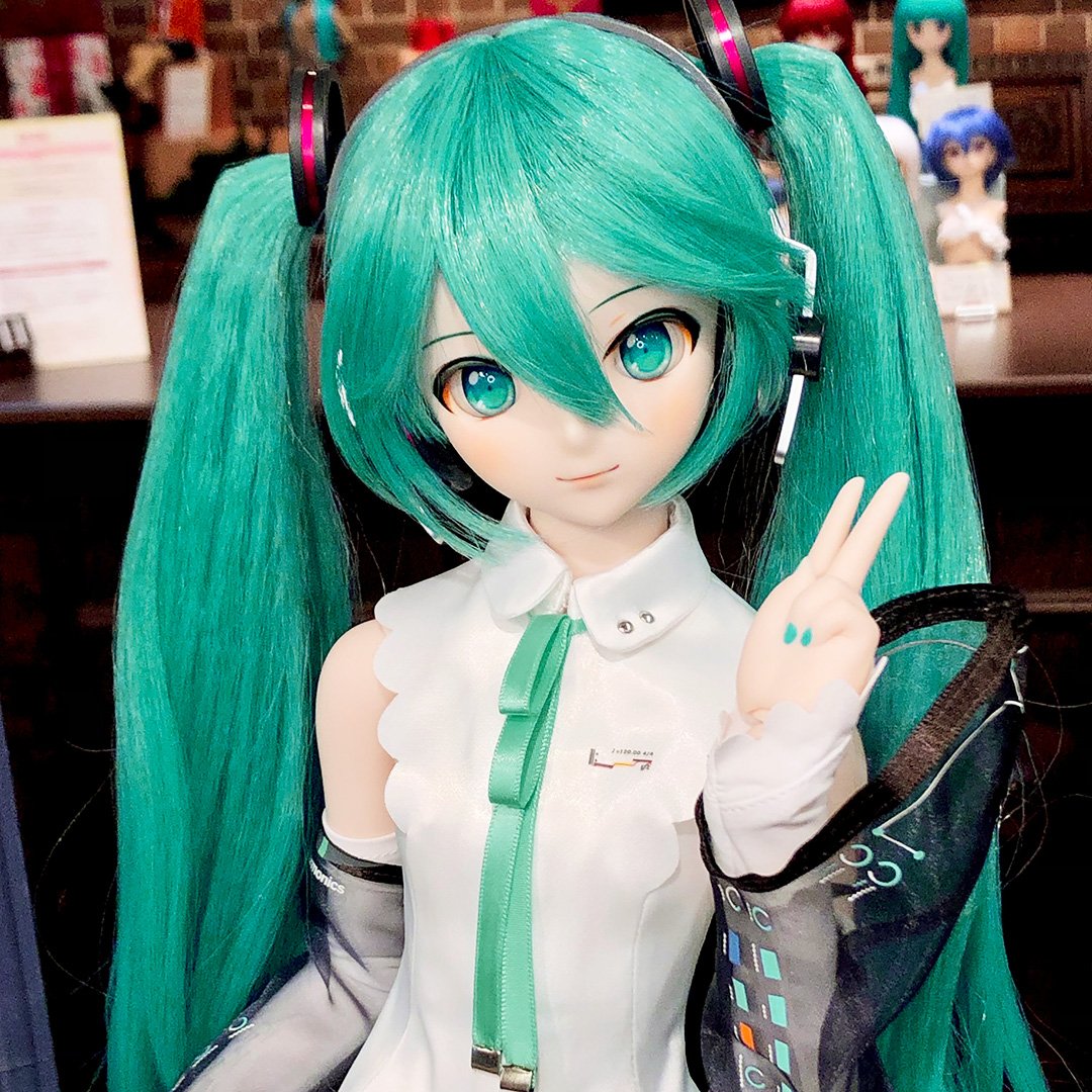 DD 初音ミクNT」「DDS フリーレン」の展示を開始いたしました