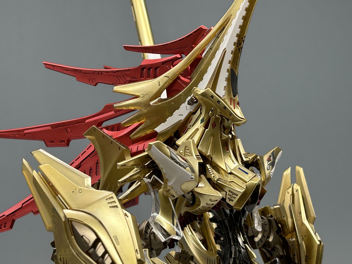 ファイブスター物語」の主人公騎「帝騎マグナパレス ザ・ナイト・オブ