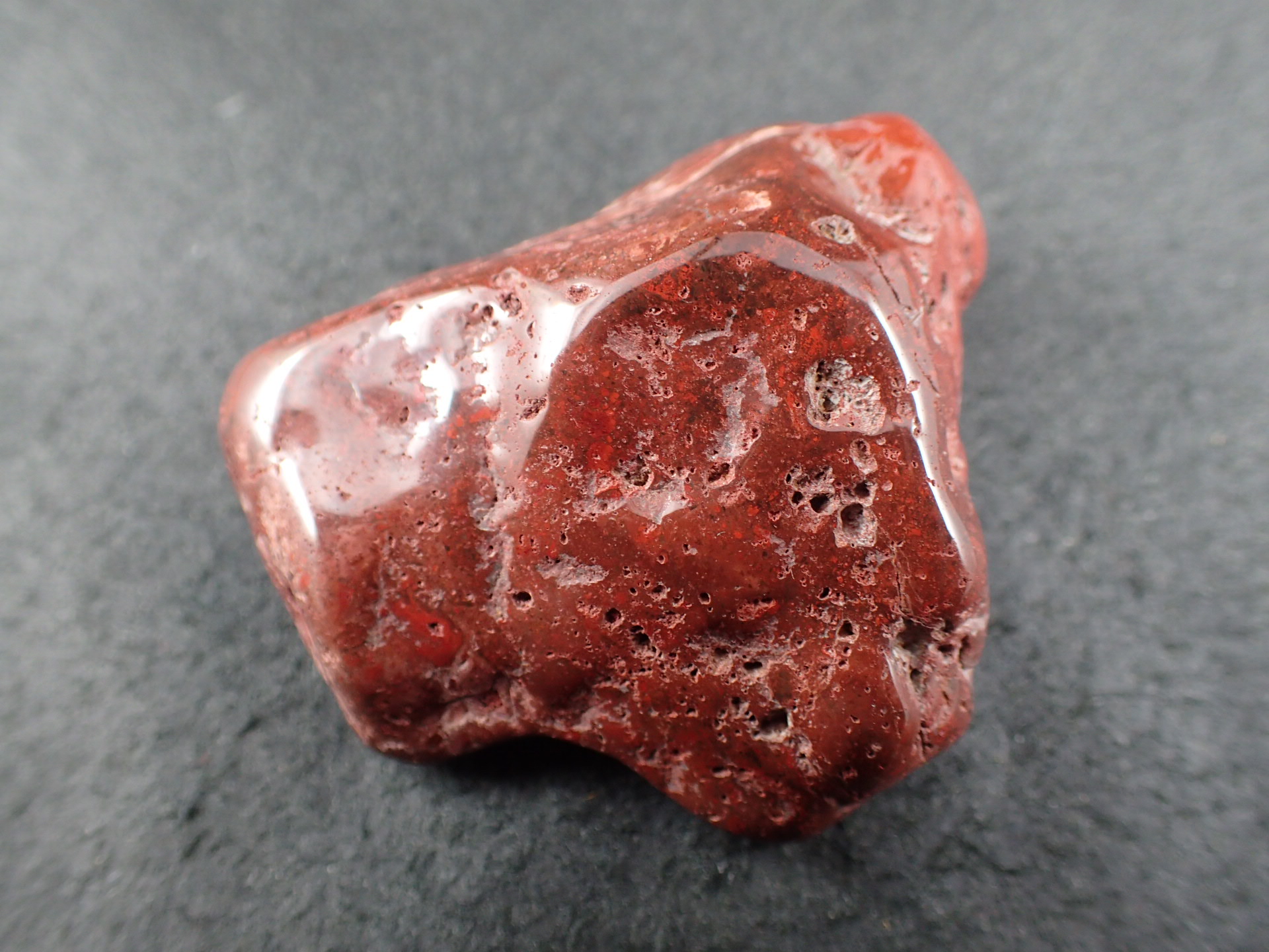 佐渡赤玉石 ｜石の販売専門店【vec stone club】