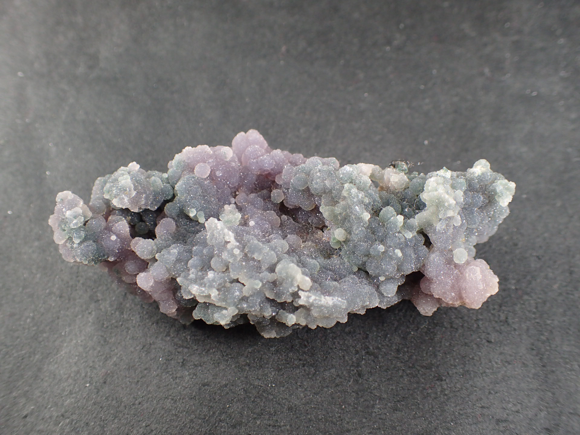 最高品質グレープアゲート（Grape Agate) Mamuju, West Sulawesi