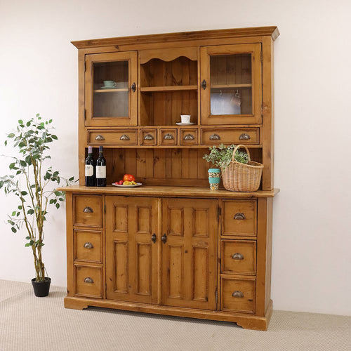 サイドボード・カップボード – アンティーク家具と雑貨の店 ビクトリア