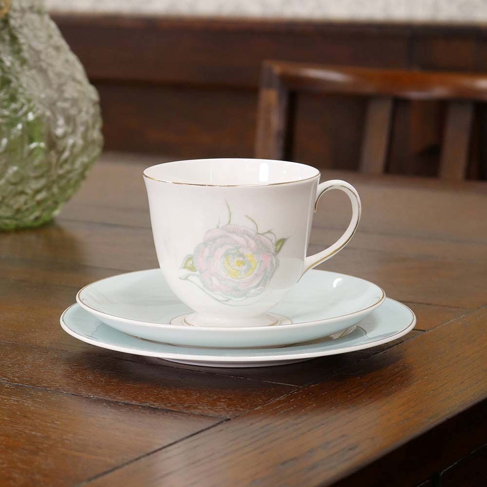 アンティークグラス ベネチア ツイストステムゴブレット トナカイ