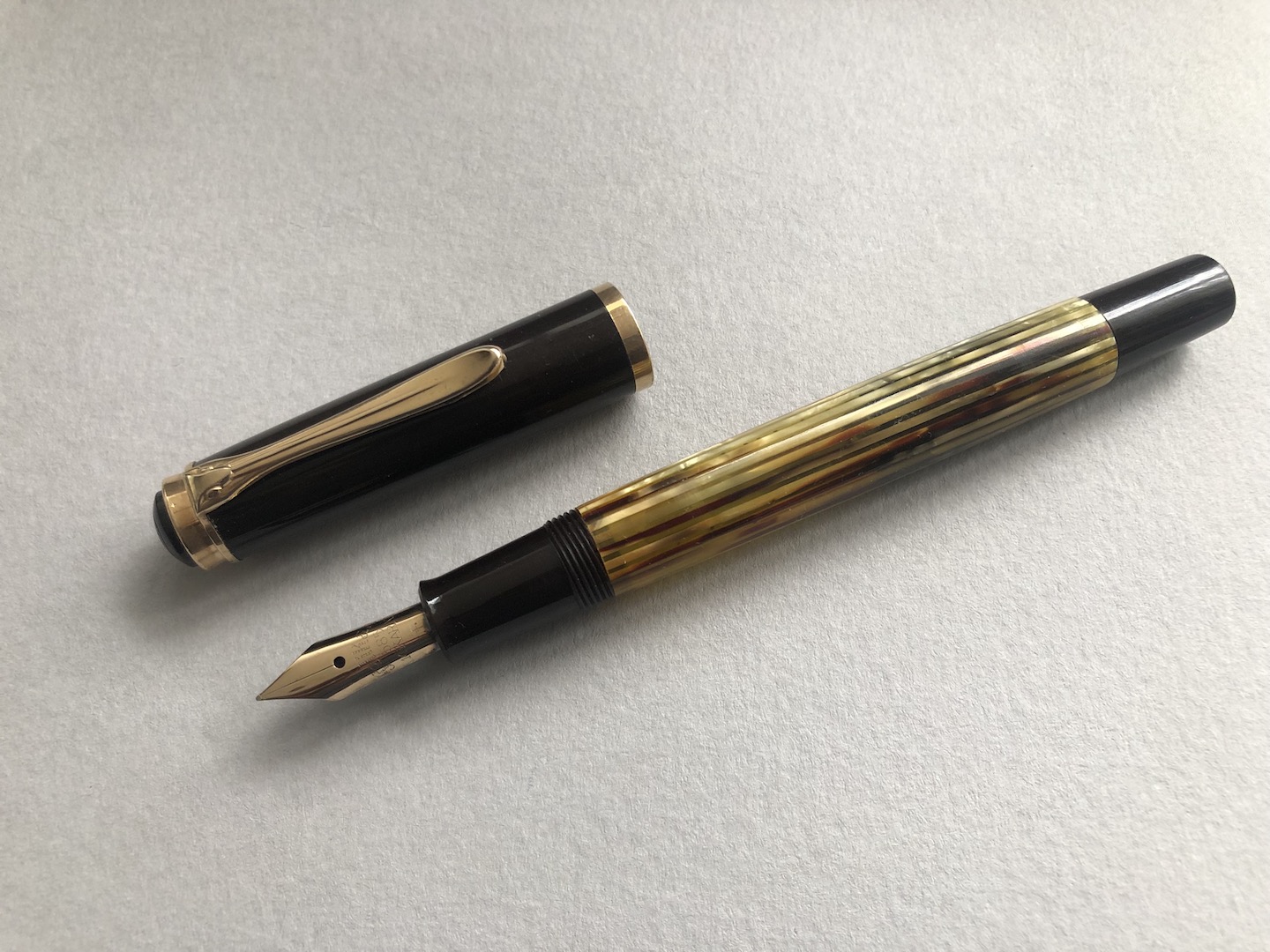 Pelikan 400NN 茶縞 シャイベン Pelikan 400NN 茶縞 シャイベン