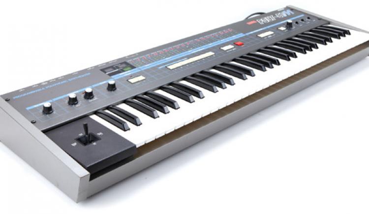 KORG コルグ アナログ シンセサイザー POLY-61 Korg MULTI / POLY
