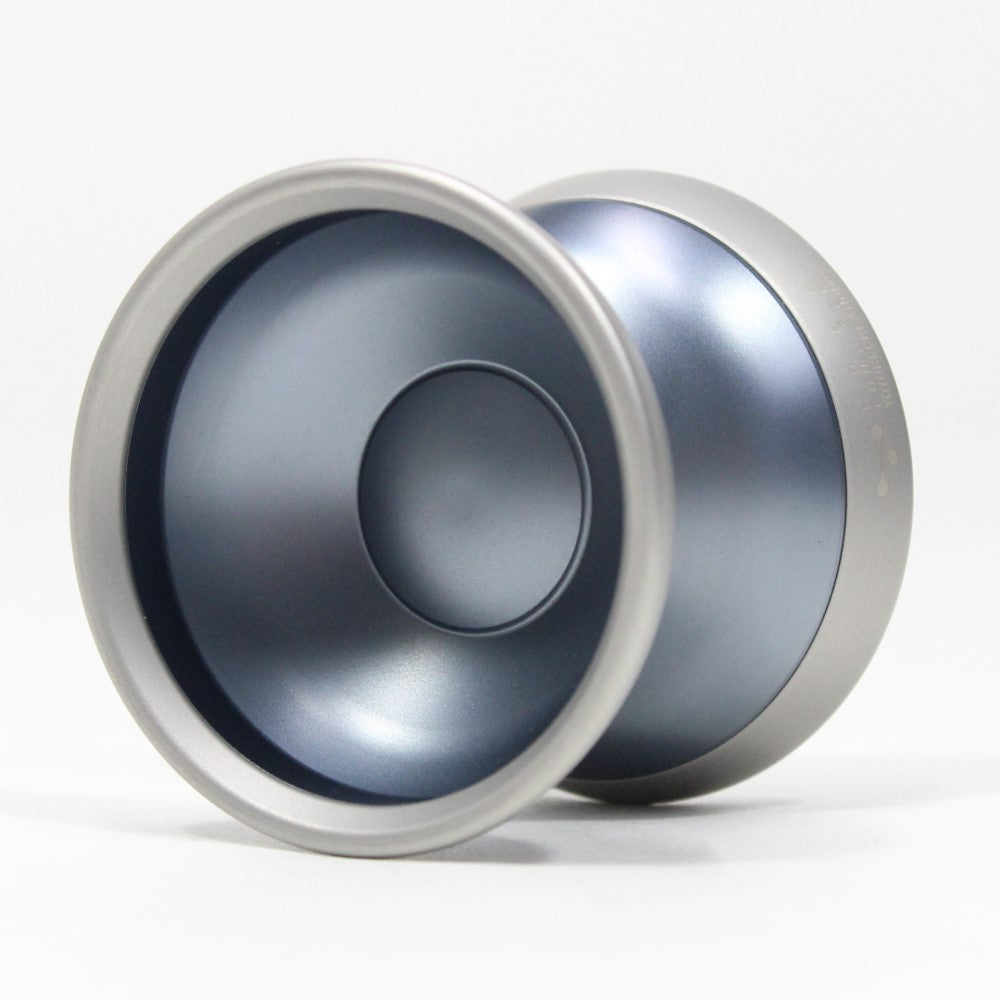 Yoyorecreation Tone Yo-Yo - Bi-metal - Czech technician Tony Šec