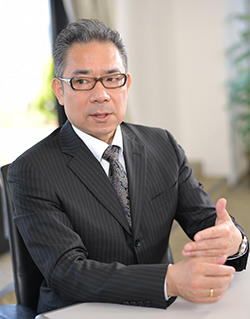 好きなものを見つけ、狂気を持って入り込み、世界を広げていって欲しい