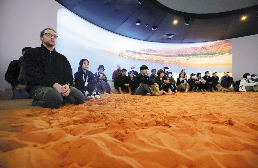 大阪万博 2025 ヨルダン サンドアート パビリオン ミャクミャク 砂漠