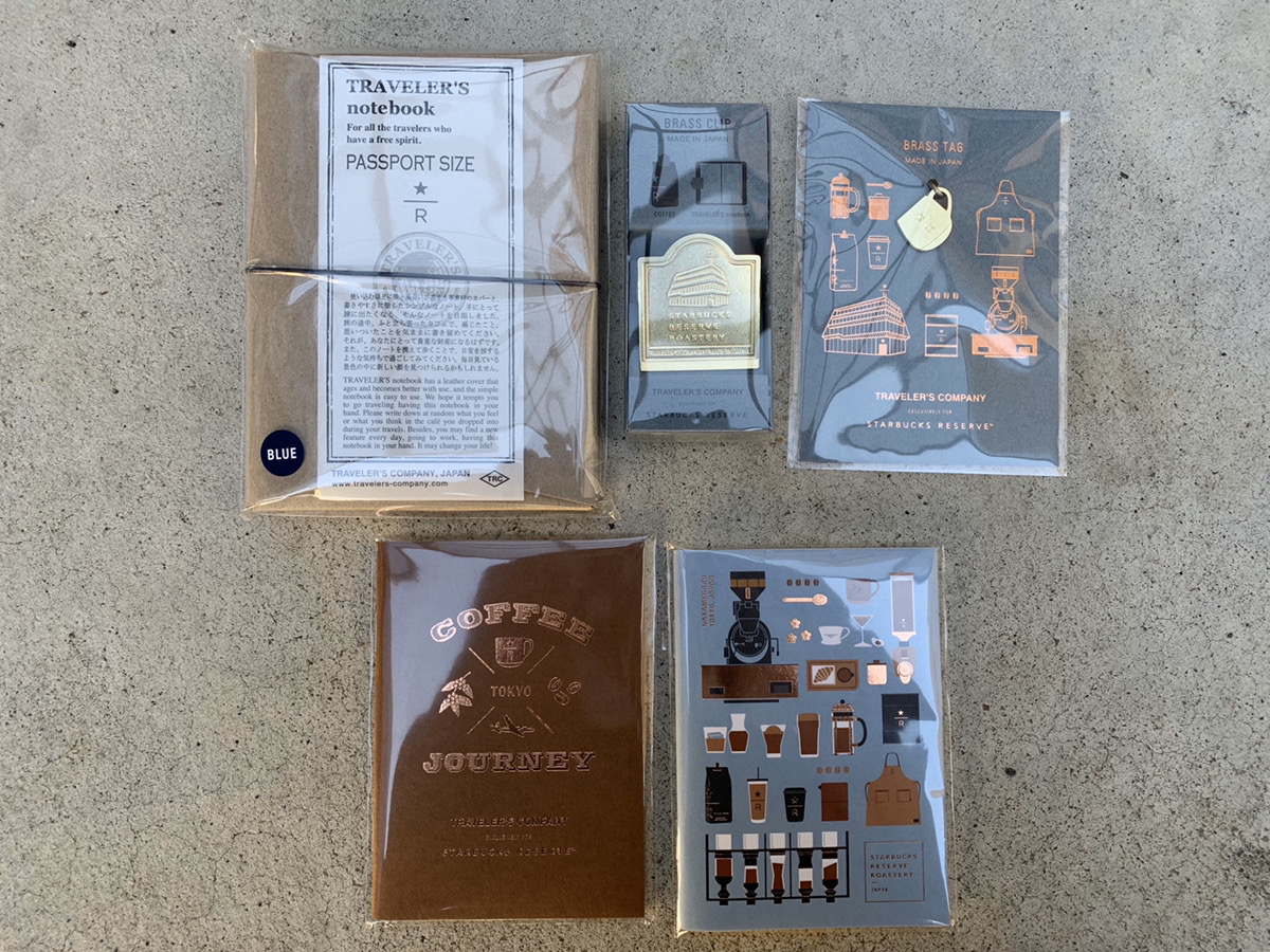 スタバコラボ・トラベラーズノートのパスポートサイズを買ったので