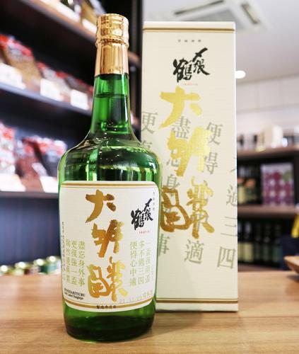 〆張鶴 大吟醸 金ラベル 720ml | 日本酒・地酒 自然派ワイン 本格焼酎