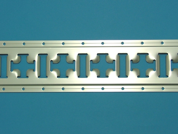 アルミクロスレール TR-CRAL-H L=3200mm(穴付) - トラックボディパーツ