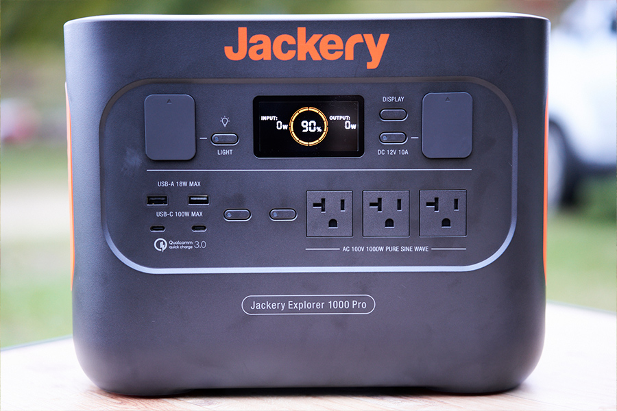 便利なポータブル電源 Jackery Solar Generator 1000 Pro（ジャクリ