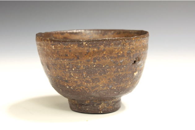 柳瀬美術店 / 田中佐次郎「伊羅保盃-1」共箱[TANAKA Sajiro]Sake cup