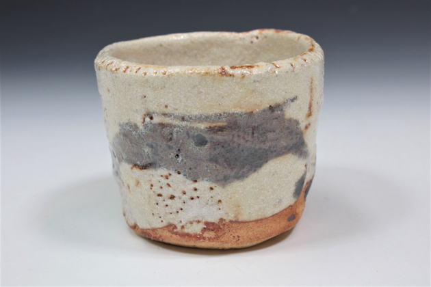 美濃焼 鈴木五郎 志野花入 26cm 美濃焼 鈴木五郎 志野花入 26cm