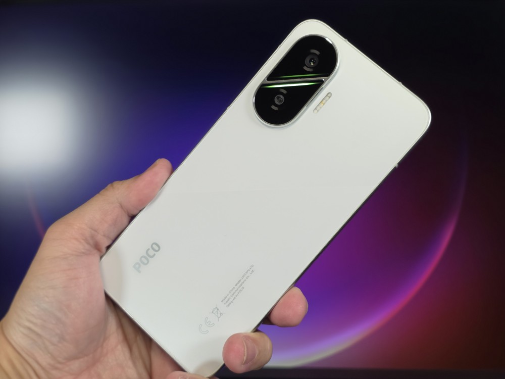 POCO F7 神コスパ来た！これはマジで買い！Antutu 200万のゲーミング