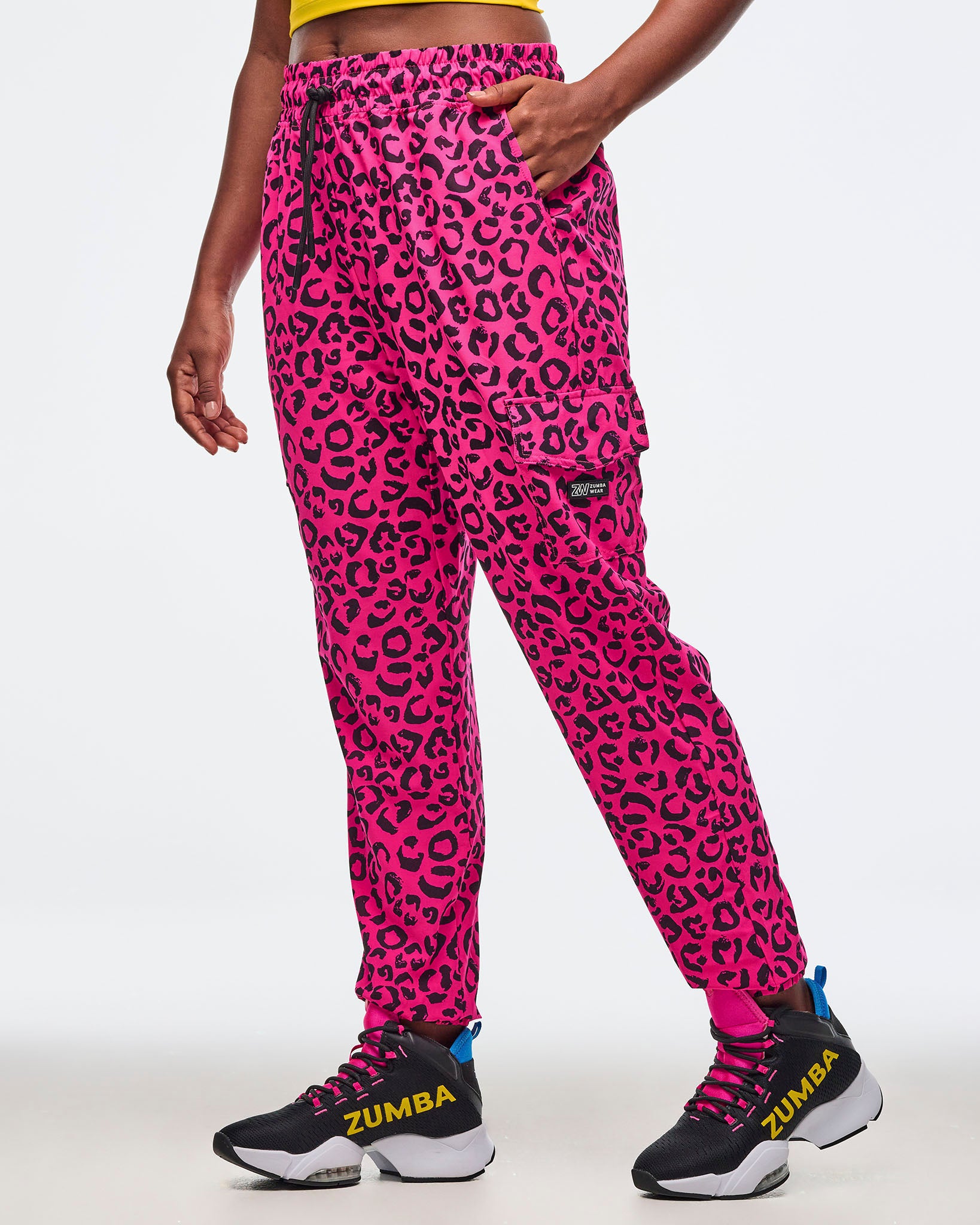 Sizzlin' Cargo Pants – Zumba Wear | STRONG iD