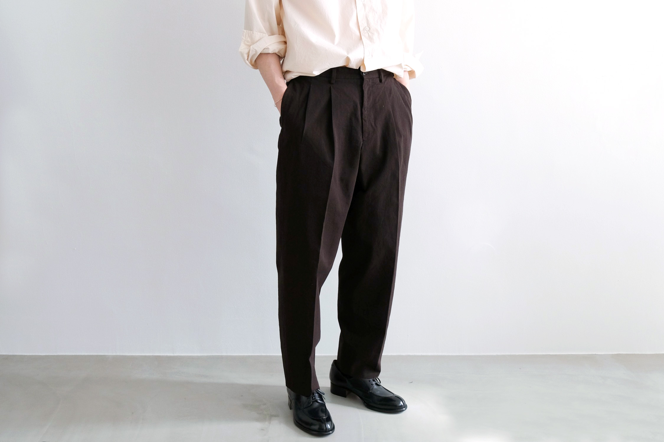 George” 2 PLEATED CHINO TROUSERS - WUNDER