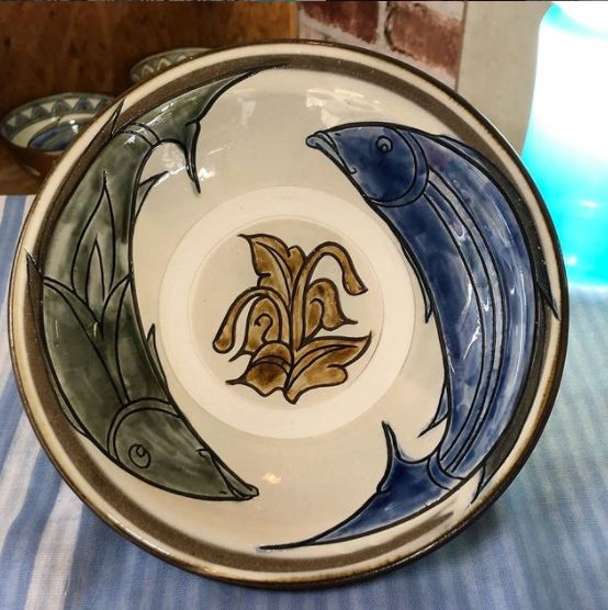 魚文皿：宮城三成作 | 沖縄陶器｜やちむん陶芸宮城