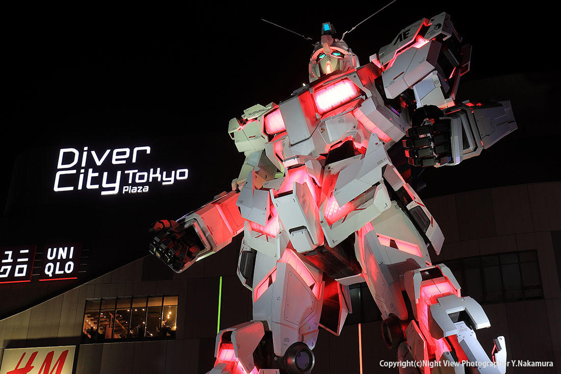 実物大ユニコーンガンダム立像（東京都の夜景）営業時間や駐車場情報