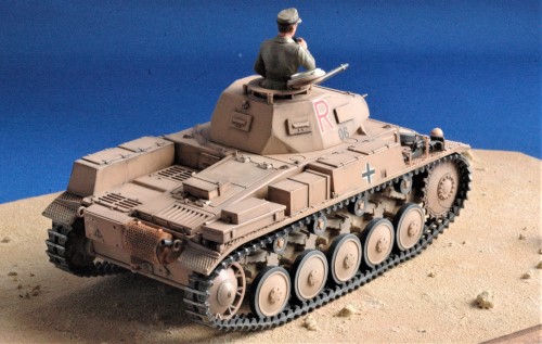 プラモ】タミヤ1/35「Ⅱ号戦車F型」 | やすりとのり