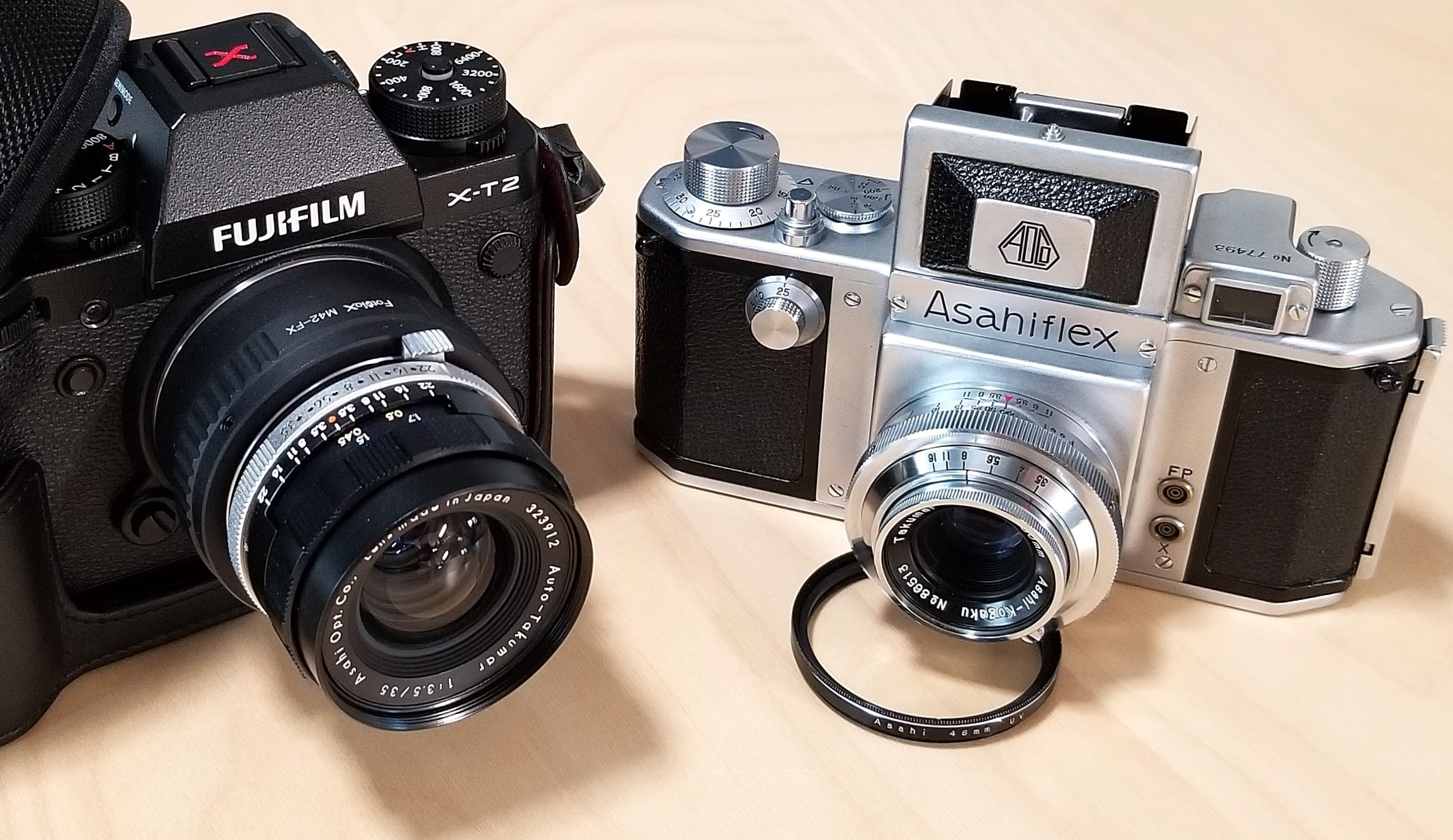 Asahiflex IIa – 1955 | Chasing Classic Cameras with Chris